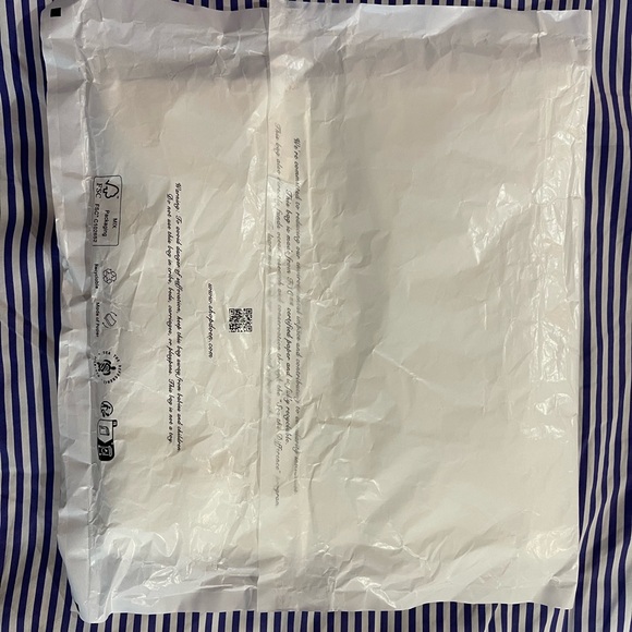 DÔEN Anthia t-shirt NWT size XL - Picture 7 of 8